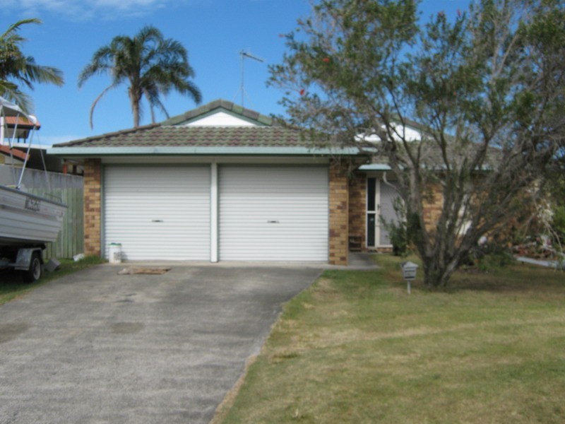 18 Alkira Street, Buddina QLD 4575