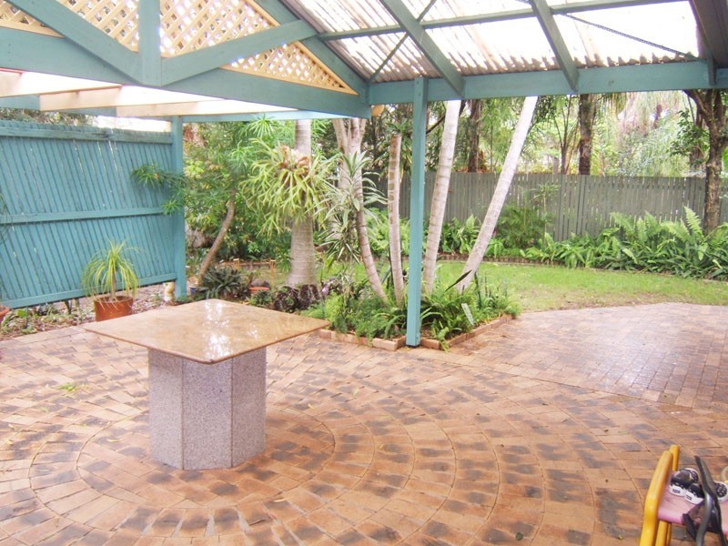 Warana QLD 4575