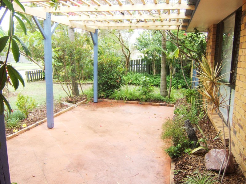 Warana QLD 4575