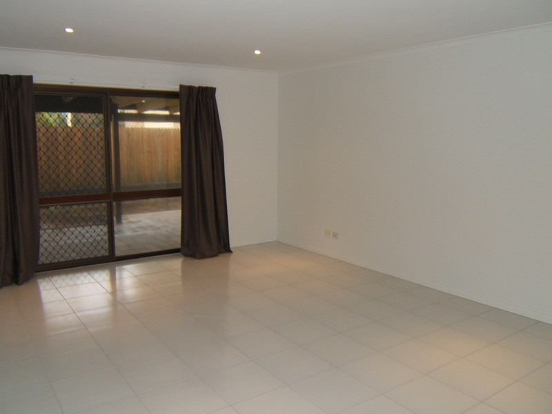 119 Lowanna Dv, Buddina QLD 4575