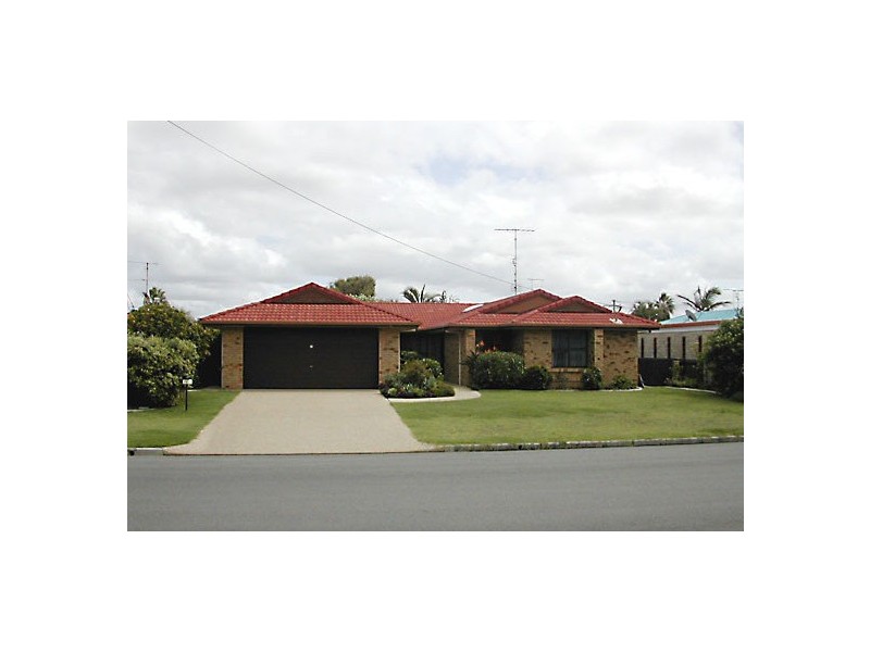 72 Lowanna Drv, Buddina QLD 4575