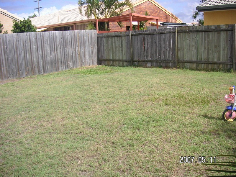 Warana QLD 4575