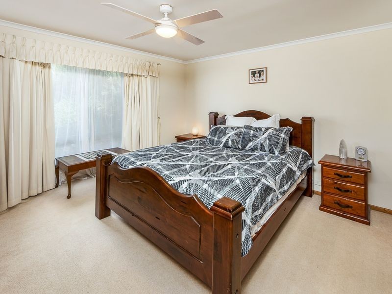 6 Symonds Drive, Mount Barker SA 5251