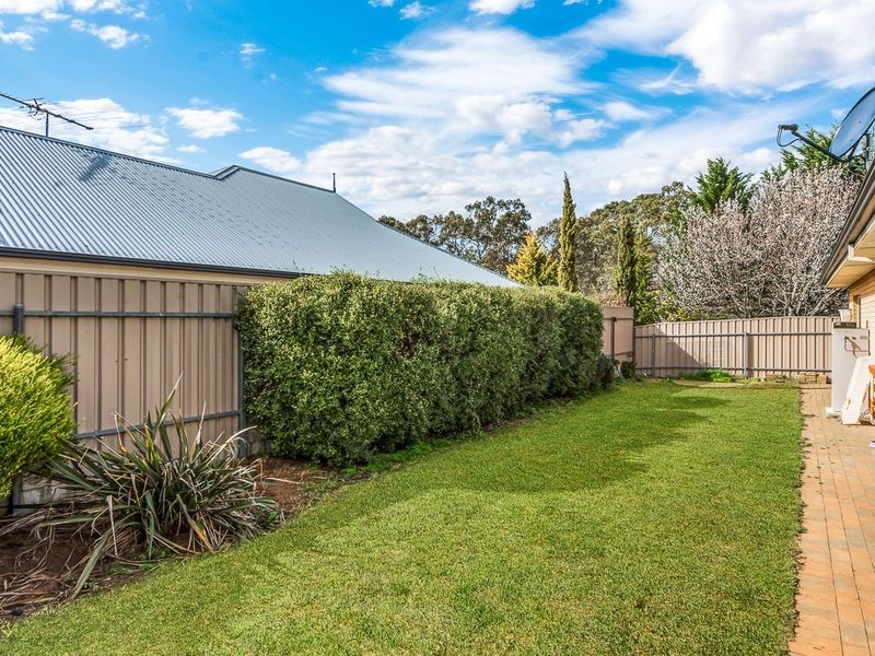 11 Tate Avenue, Mount Barker SA 5251