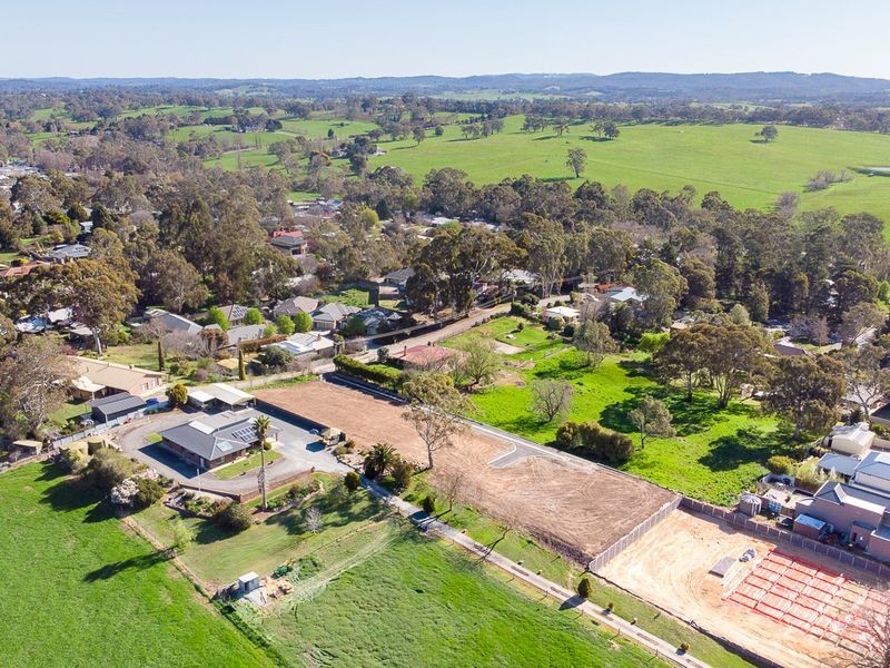 11 View Road, Woodside SA 5244