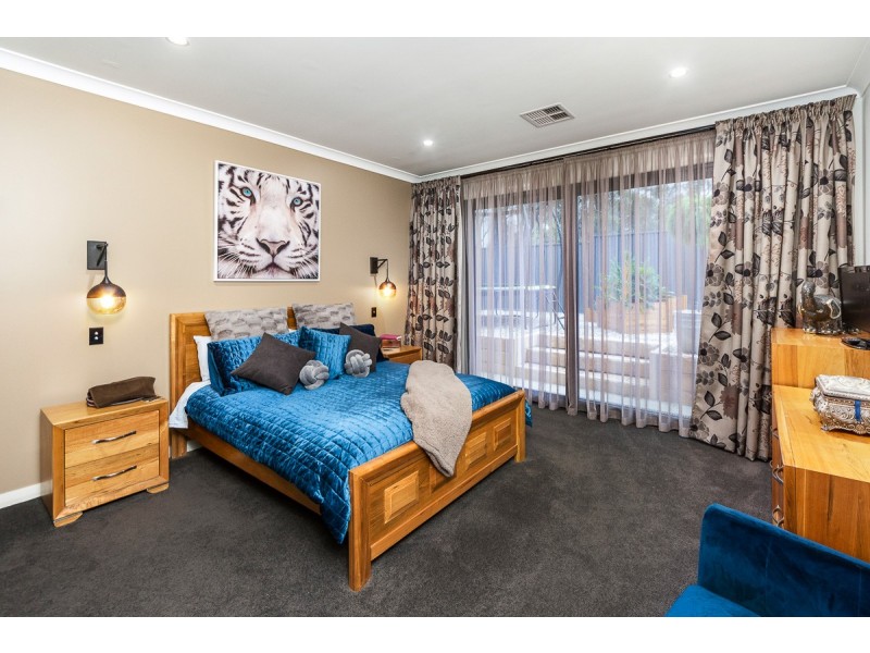 8 Banksia Court, Mount Barker SA 5251