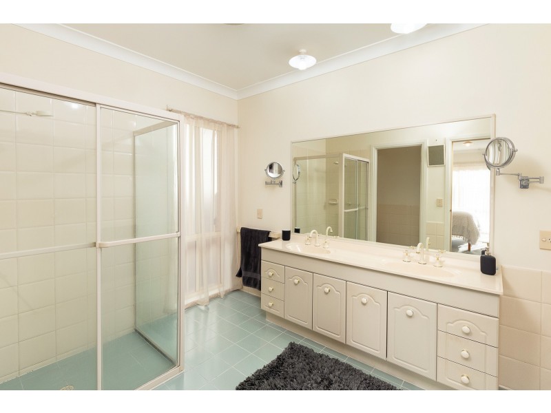 4 Lorikeet Road, Mount Barker SA 5251