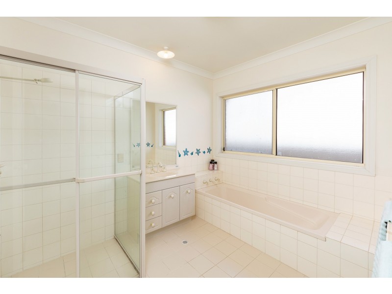 4 Lorikeet Road, Mount Barker SA 5251