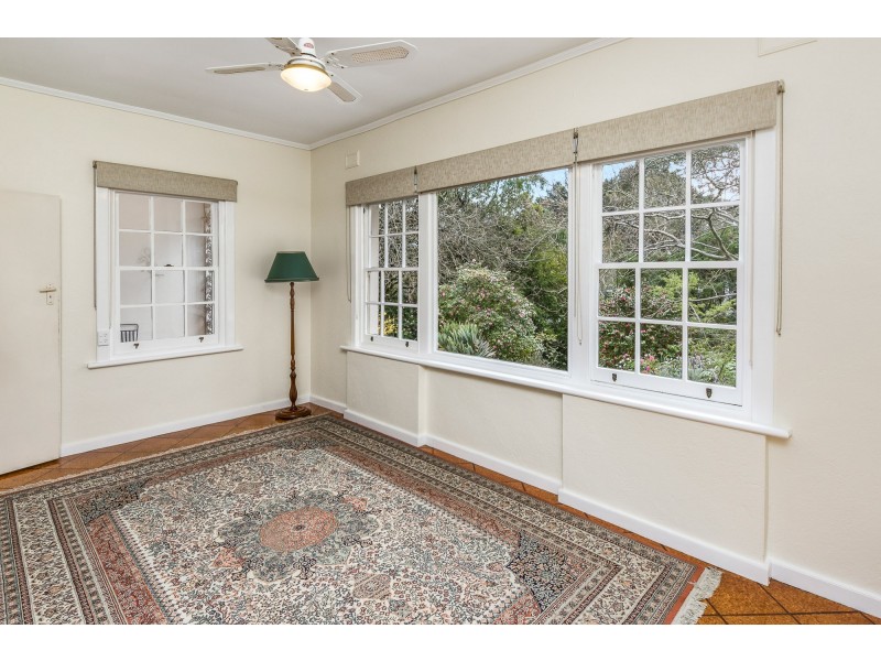 18 Waverley Ridge Road, Stirling SA 5152