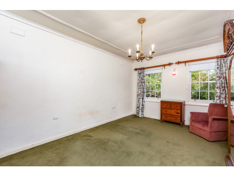 18 Waverley Ridge Road, Stirling SA 5152