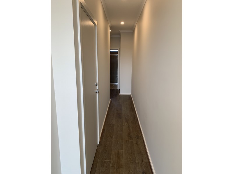 8 Rivergum Lane, Mount Barker SA 5251