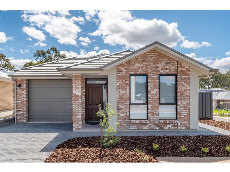9 Warwick Street, Mount Barker SA 5251