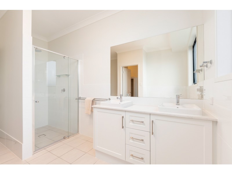 9 Warwick Street, Mount Barker SA 5251