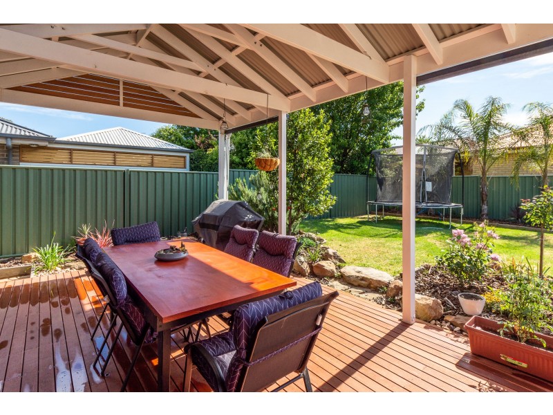 16 Barton Circuit, Mount Barker SA 5251