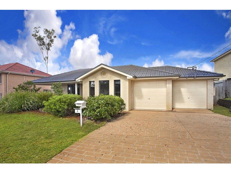 8 Albert Warner Drive, Warnervale NSW 2259