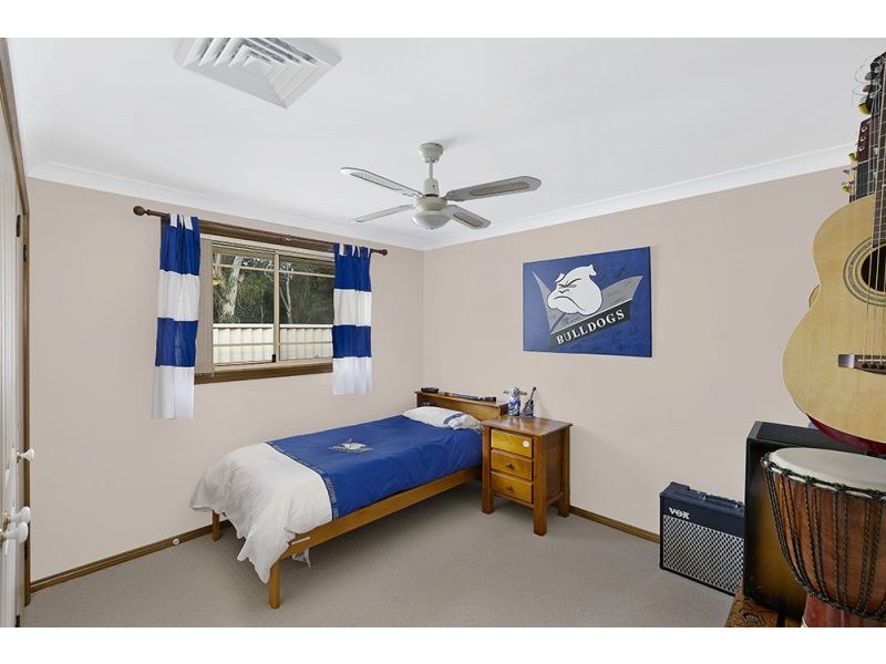 9 Travis Place, Buff Point NSW 2262