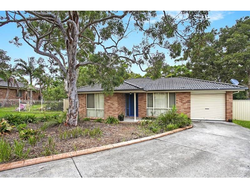7 Travis Place, Buff Point NSW 2262