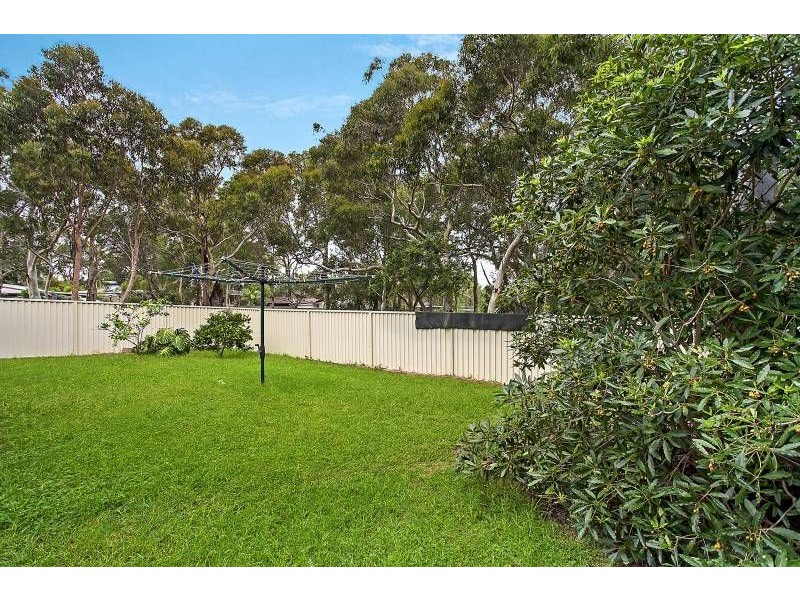 7 Travis Place, Buff Point NSW 2262