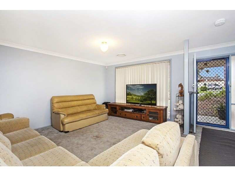 7 Travis Place, Buff Point NSW 2262