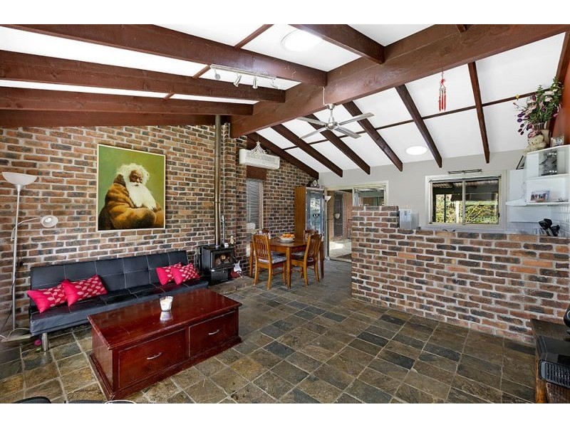 40 Darlingup Road, Wyee NSW 2259