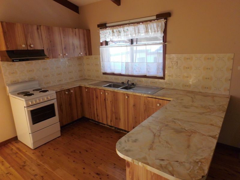 86 Winbin Cresent, Gwandalan NSW 2259