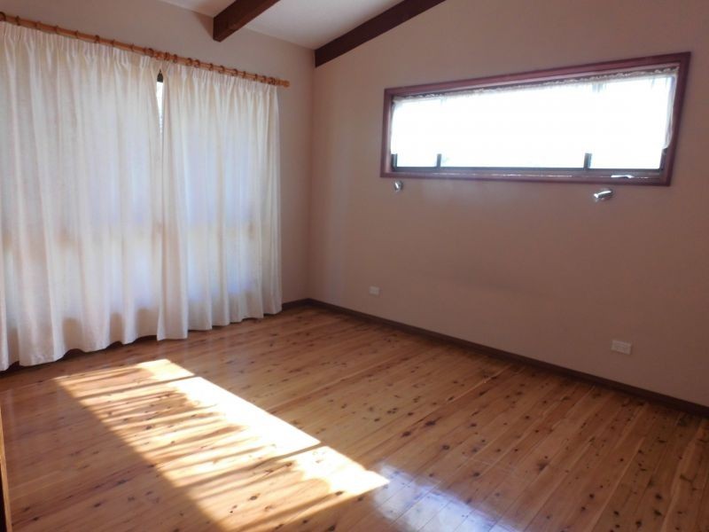 86 Winbin Cresent, Gwandalan NSW 2259