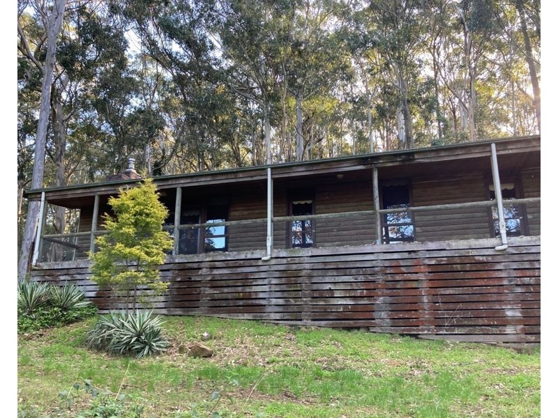 5 Marion Place, Jilliby NSW 2259