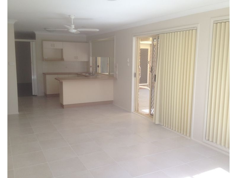 129 Roper Road, Blue Haven NSW 2262