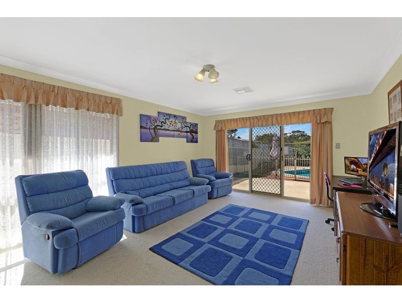 145 Emu Drive, San Remo NSW 2262
