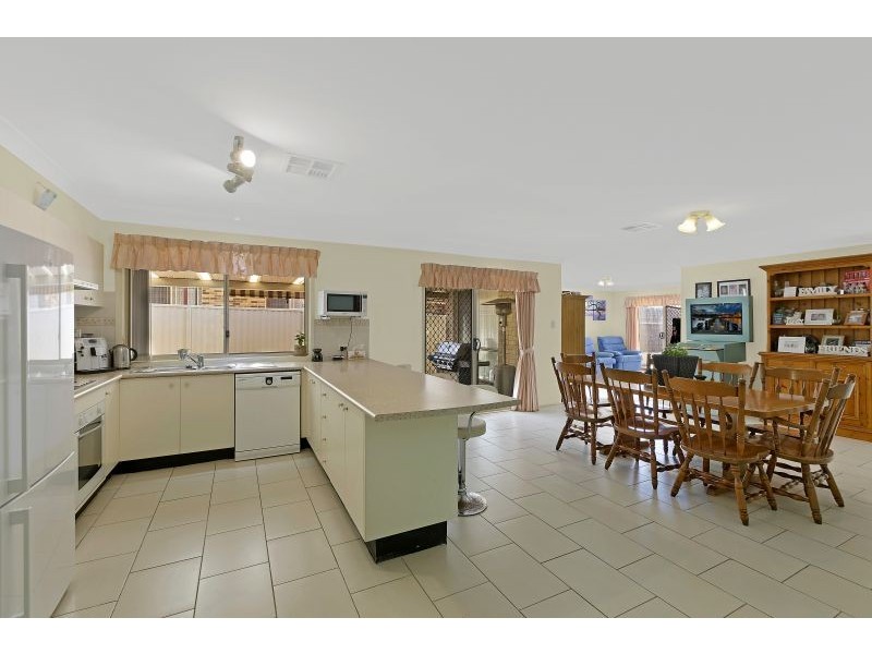 145 Emu Drive, San Remo NSW 2262