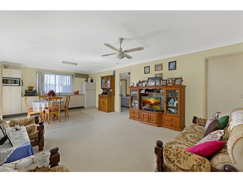 145 Emu Drive, San Remo NSW 2262