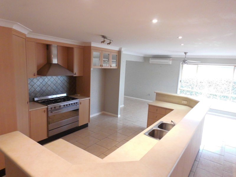 12 Mulwala Drive, Wyee Point NSW 2259