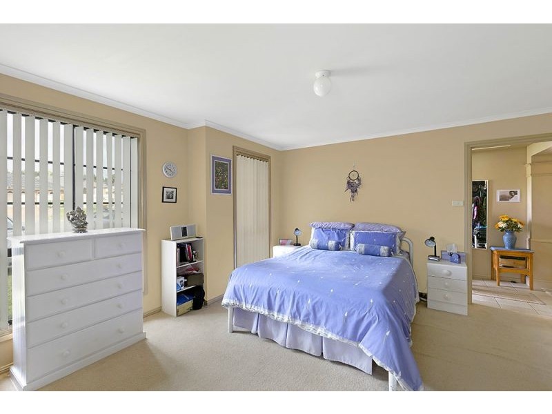 24 Begonia Pace, Woongarrah NSW 2259