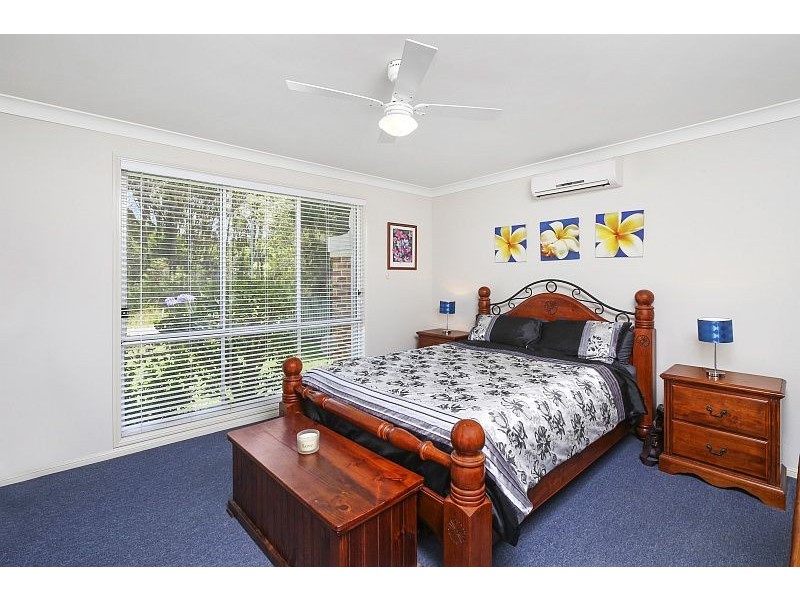 5 Murrawal Road, Wyee NSW 2259