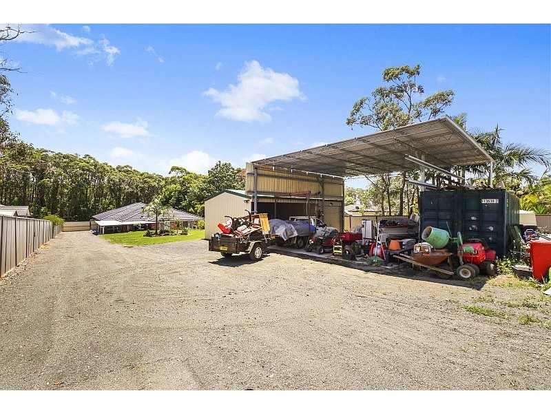 5 Murrawal Road, Wyee NSW 2259