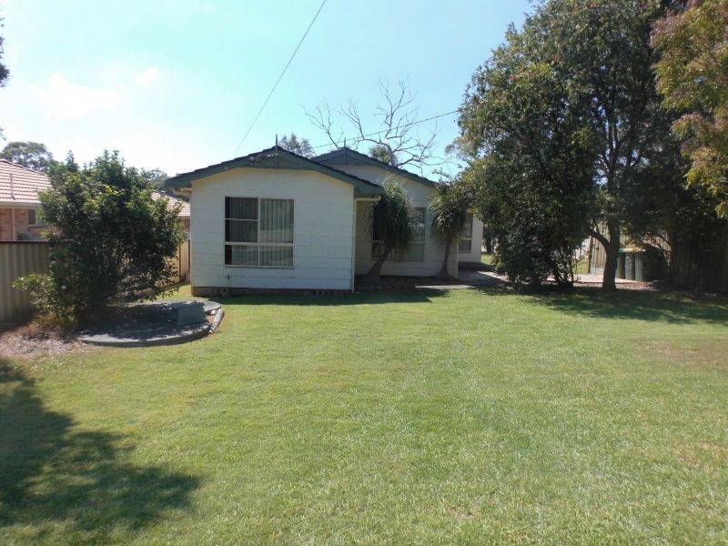 13 Darlingup Road, Wyee NSW 2259