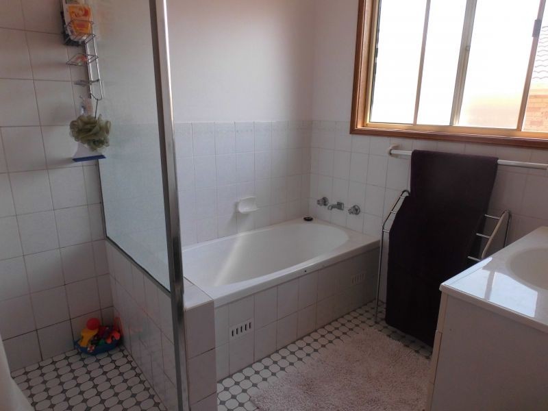 13 Darlingup Road, Wyee NSW 2259