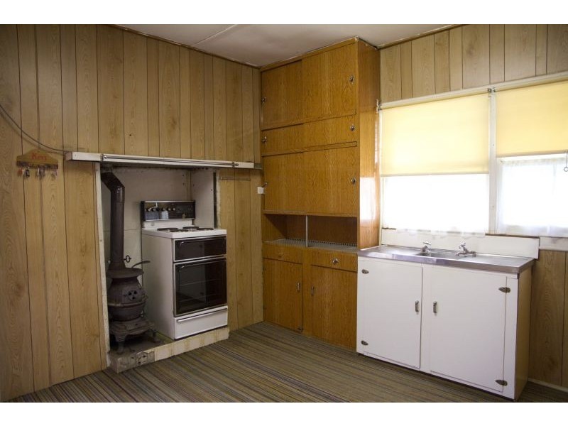 140 Wyee Road, Wyee NSW 2259