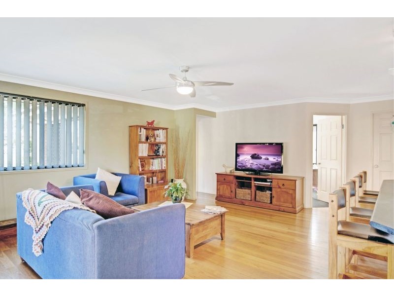 40 Mulwala Drive, Wyee Point NSW 2259