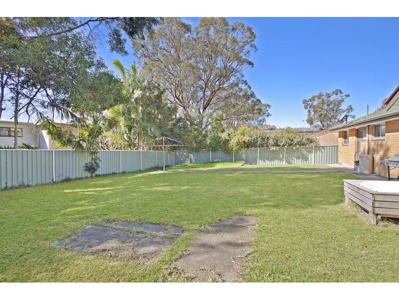 29 Lake Street, Wyee Point NSW 2259