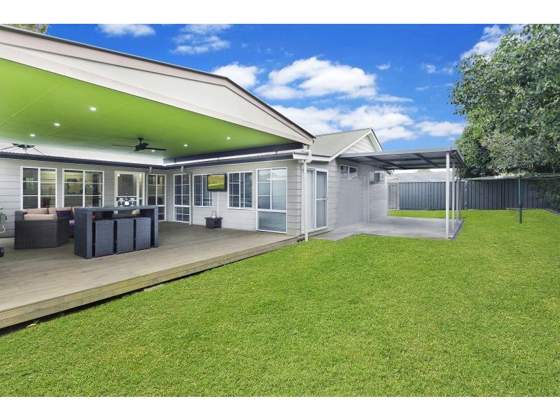 2 Lake Street, Wyee Point NSW 2259