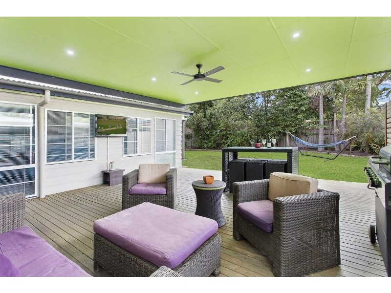 2 Lake Street, Wyee Point NSW 2259