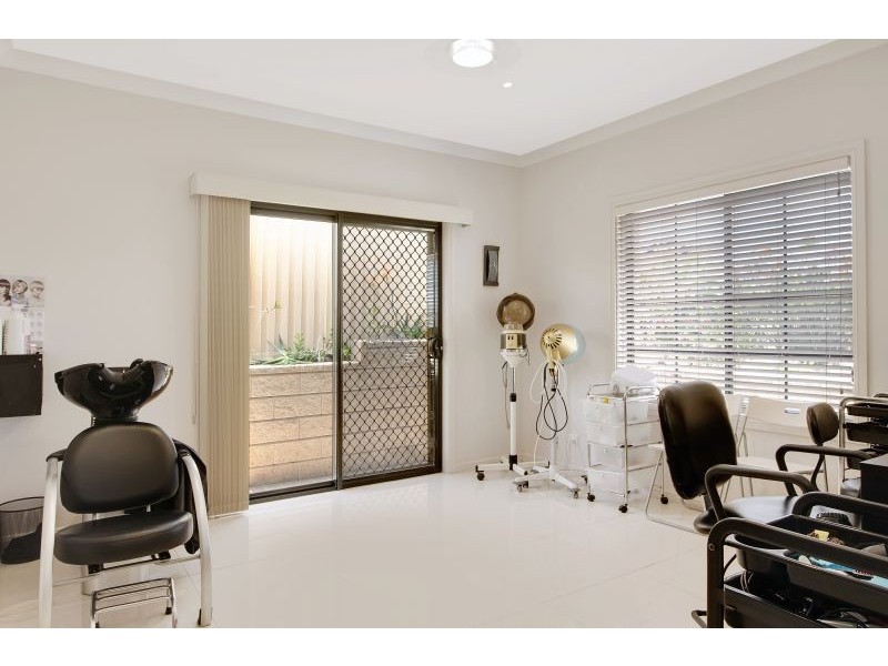 36 Wymeera Circuit, Wyee Point NSW 2259