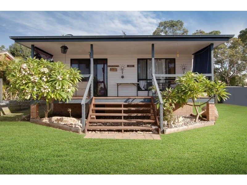 15 Summerhayes Road, Wyee NSW 2259