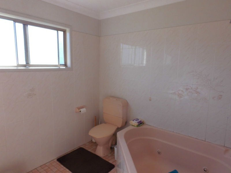 3 Coorabin Street, Gorokan NSW 2263