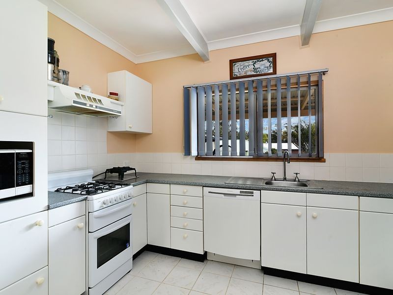 211 Wyee Road, Wyee NSW 2259