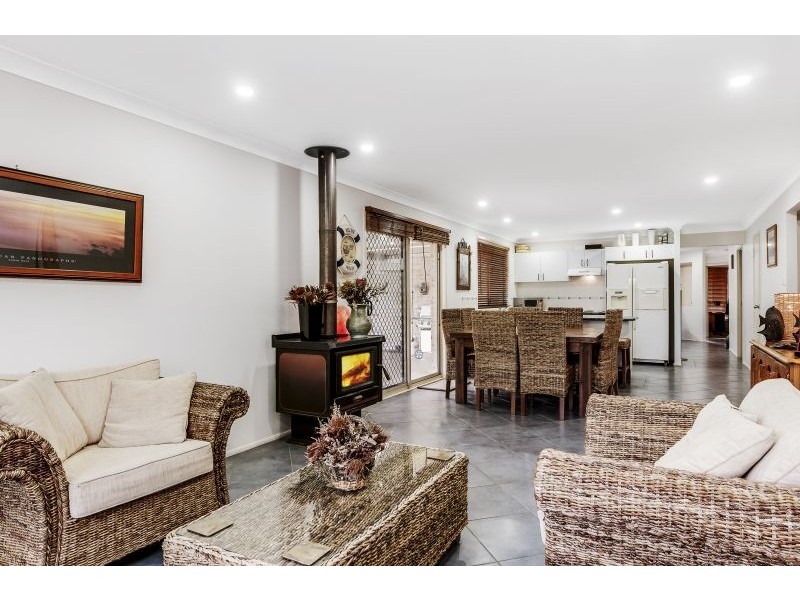 28 Jilliby Street, Wyee NSW 2259
