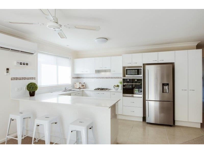 14 Roanoke Drive, Lake Munmorah NSW 2259