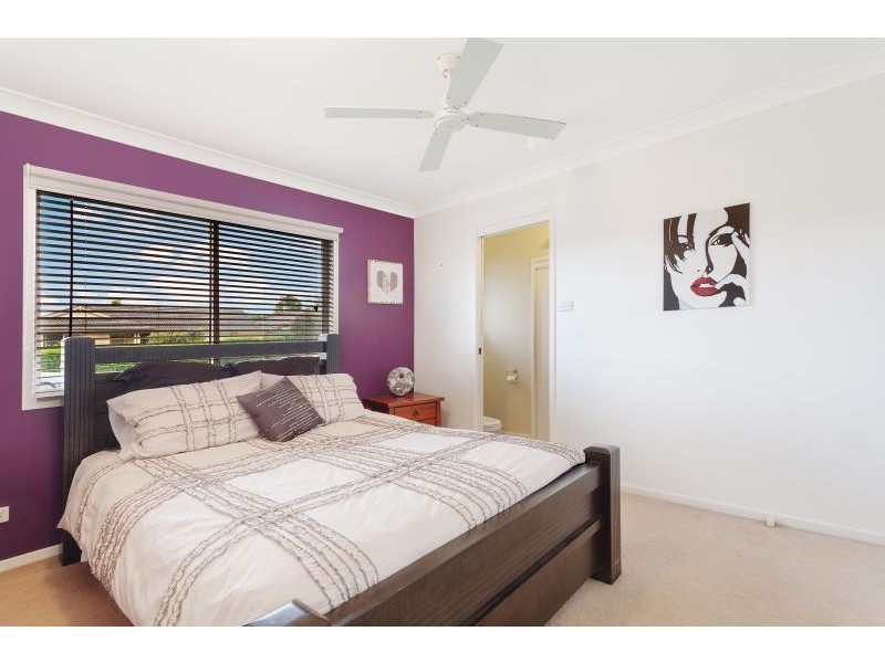 2 Lake Street, Wyee Point NSW 2259