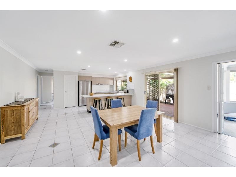 71 Yeramba Road, Summerland Point NSW 2259